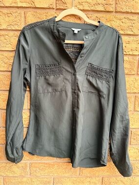Guess Black Long-Sleeve Lace-Trim Blouse